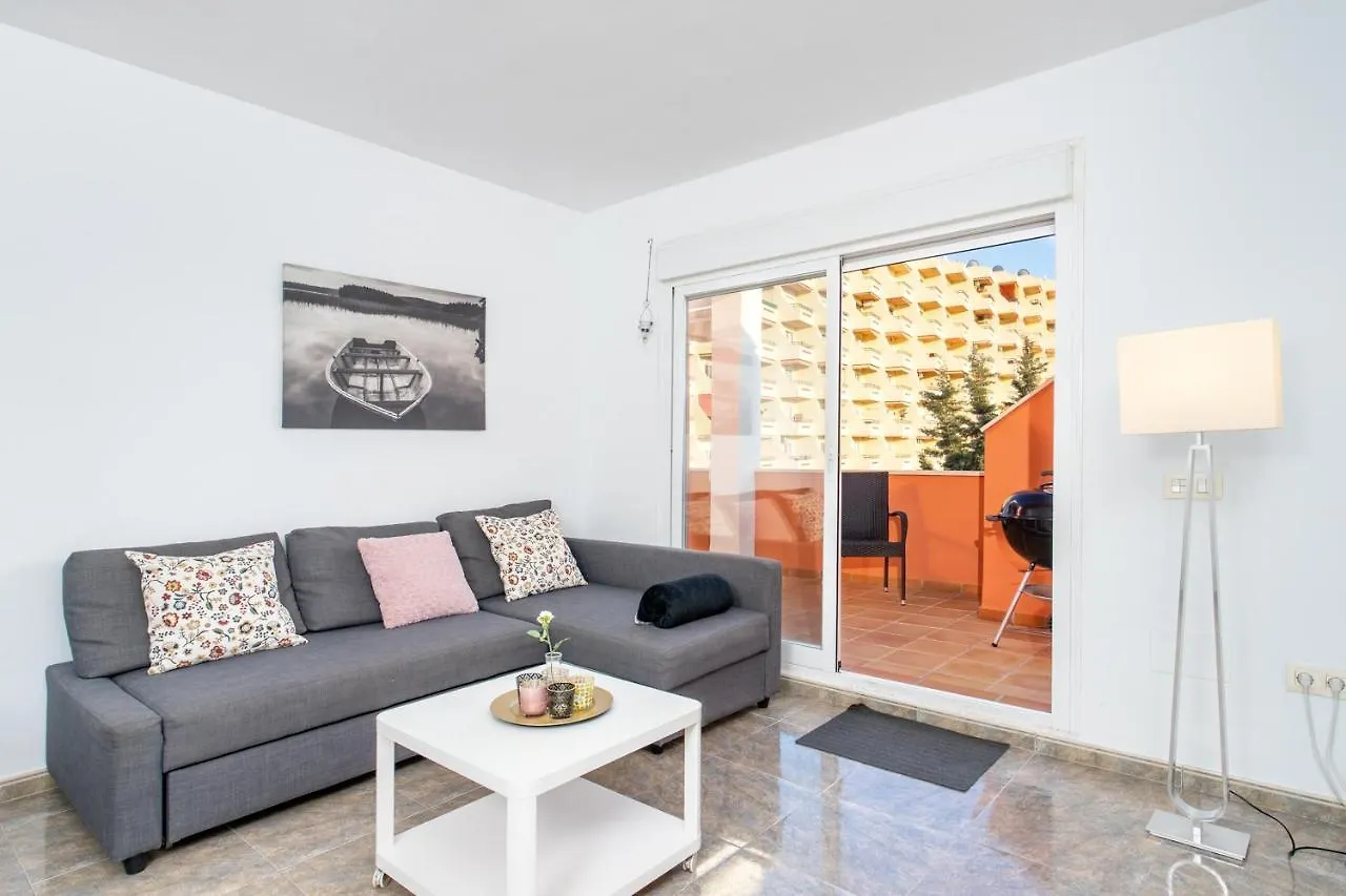 Cozy Penthouse In Torremolinos By Costarentals - Ref 09